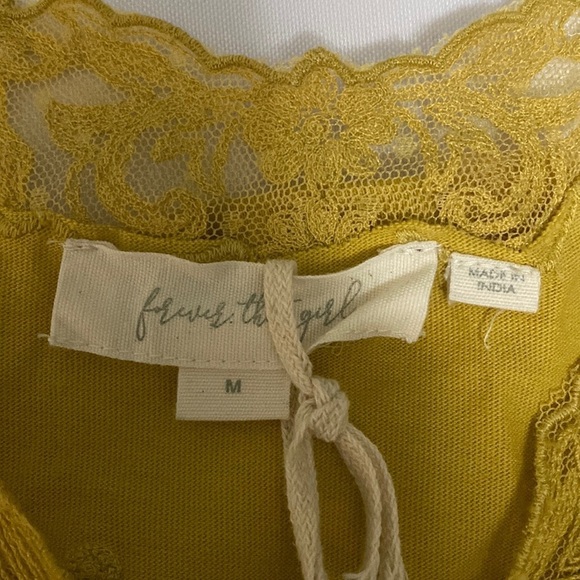 💛 M 💛 NWT Anthro Babydoll Peplum Tank Embroidered Sheer Mesh Feminine - Picture 3 of 6